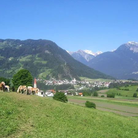 アパート In Pitztal With Mountain Views