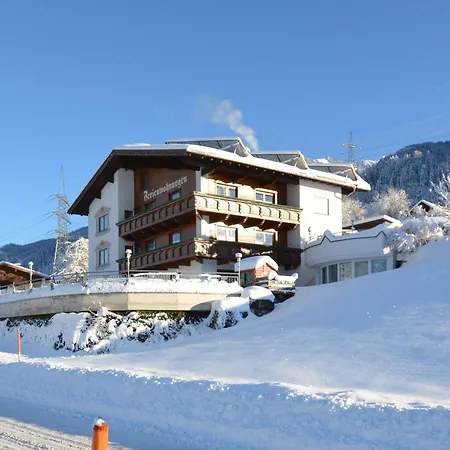 In Pitztal With Mountain Views ارزل ام بيتزتال